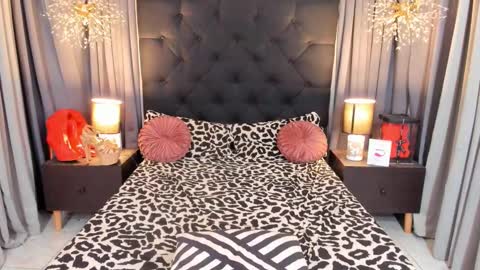 Siobe online show from 12/13/24, 09:46