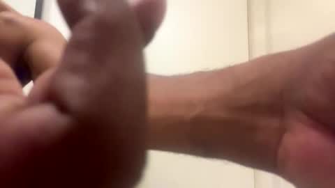 adick_ting online show from 11/08/25, 10:41