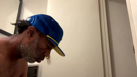 adick_ting online show from 07/12/26, 08:55