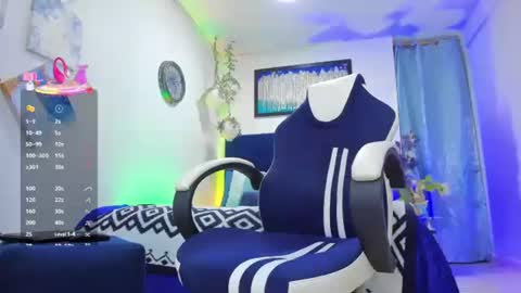 Snapshot of adil_aminn chatting on 03/09/25, 04:55 DALIL ADIL AMIN online show from 03/09/25, 04:55