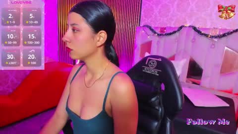 Snapshot of adisson_tay chatting on 12/05/25, 11:41 adisson_tay online show from 12/05/25, 11:41