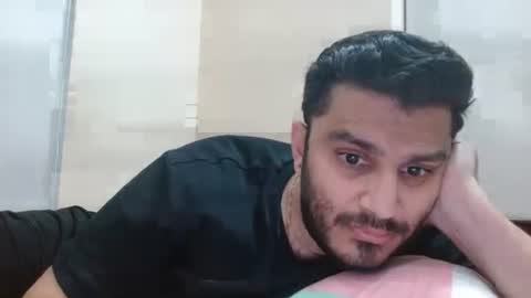 adit56665 online show from 04/01/26, 11:33