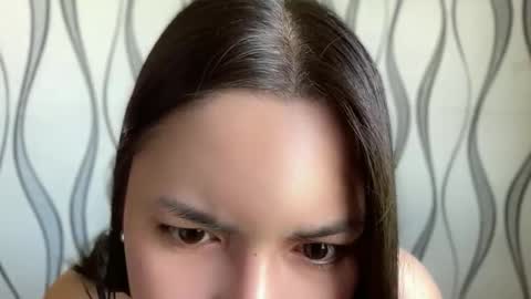 KATE MORE  online show from 04/08/26, 03:50