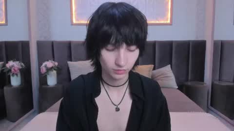 Snapshot of adonbev chatting on 06/15/26, 05:31 adonbev online show from 06/15/26, 05:31