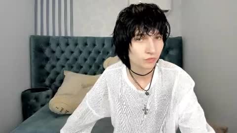 Snapshot of adonbev chatting on 06/25/26, 05:23 adonbev online show from 06/25/26, 05:23