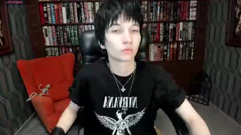 Snapshot of adonbev chatting on 07/07/26, 05:21 adonbev online show from 07/07/26, 05:21