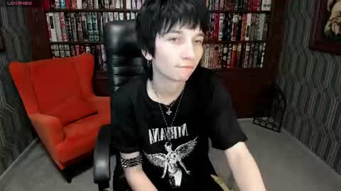 Snapshot of adonbev chatting on 07/07/26, 07:23 adonbev online show from 07/07/26, 07:23