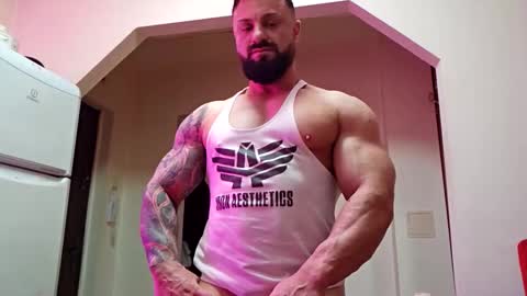 Snapshot of adonis_msc chatting on 09/26/25, 03:38 Adonis online show from 09/26/25, 03:38