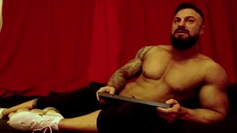 Snapshot of adonis_msc chatting on 11/14/25, 09:41 Adonis online show from 11/14/25, 09:41