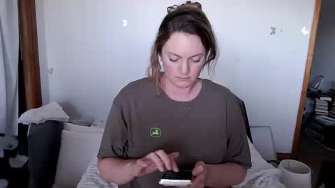 adorable22 online show from 11/05/25, 10:10