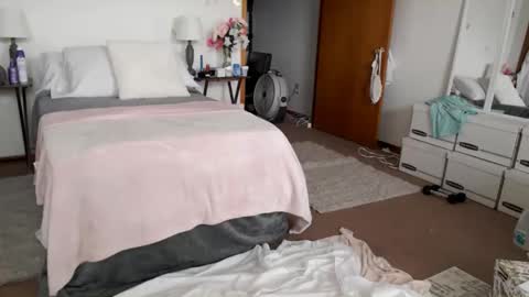 adorable22 online show from 03/11/26, 04:24