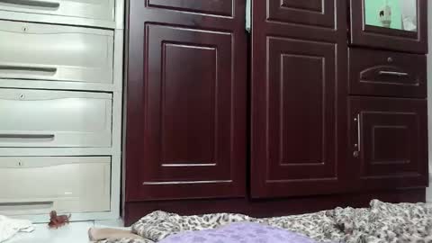 annelovesu online show from 11/04/25, 12:15