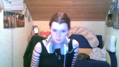 Snapshot of adorable_sparkle chatting on 02/15/25, 07:28 adorable_sparkle online show from 02/15/25, 07:28