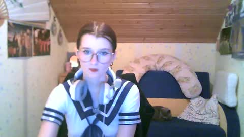 Snapshot of adorable_sparkle chatting on 02/16/25, 03:27 adorable_sparkle online show from 02/16/25, 03:27