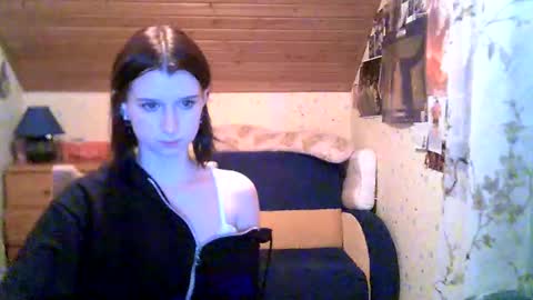 Snapshot of adorable_sparkle chatting on 03/06/25, 07:21 adorable_sparkle online show from 03/06/25, 07:21