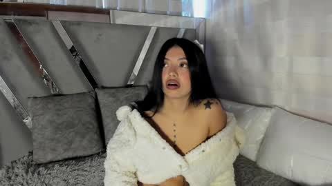 Stormi online show from 04/01/26, 06:27