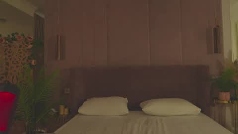 adoracortes online show from 04/17/26, 05:10