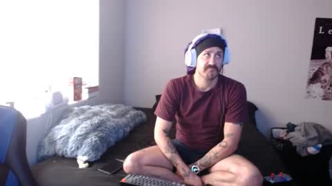 Snapshot of adoraso18 chatting on 09/19/25, 06:41 adoraso18 online show from 09/19/25, 06:41