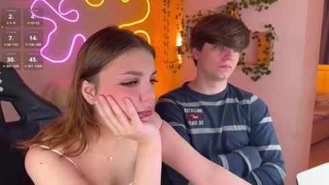 adrean_sofi online show from 10/28/25, 01:03