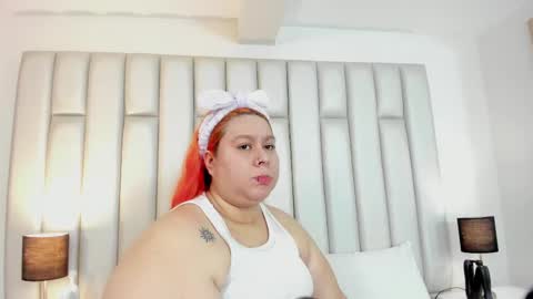 ANDREA PEREZ online show from 11/17/25, 11:38