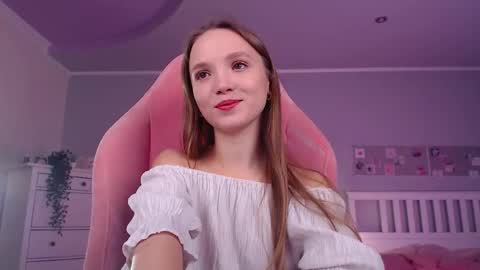 Eva online show from 11/06/25, 07:42