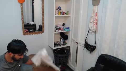 Adrian Falcon online show from 04/16/26, 09:39