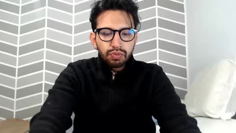Adrian Falcon online show from 06/01/26, 06:59