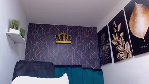 Snapshot of adrian_rae chatting on 03/06/25, 02:51 online show from 03/06/25, 02:51