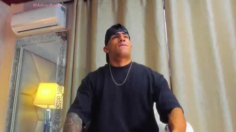 Snapshot of adrian_rae chatting on 02/20/26, 11:43 online show from 02/20/26, 11:43