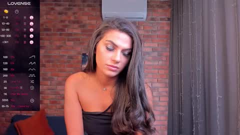 Adriana online show from 09/22/25, 09:11
