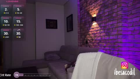 Snapshot of adriana_allen chatting on 03/01/25, 12:28 Adri online show from 03/01/25, 12:28