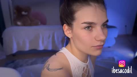 Snapshot of adriana_allen chatting on 09/11/25, 07:14 Adri online show from 09/11/25, 07:14