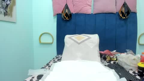 Snapshot of adrianasex_69 chatting on 05/08/26, 01:11 adriana online show from 05/08/26, 01:11