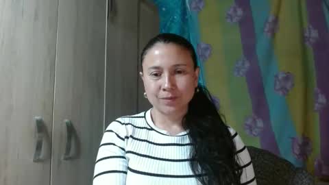 Adriana Tellez online show from 02/11/25, 07:05