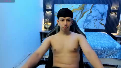 Adrian Franco online show from 06/17/26, 02:29