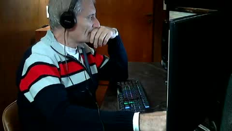 Adrian online show from 07/05/26, 05:14