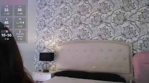 Adriana  online show from 11/06/25, 11:00