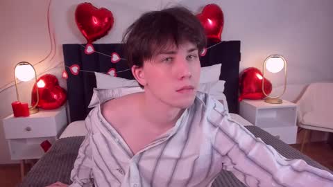 adrianoaubert online show from 02/13/25, 10:12