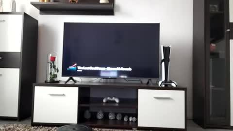 Snapshot of adrianohunt chatting on 12/10/24, 09:44 Adriano online show from 12/10/24, 09:44