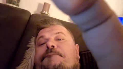 Snapshot of adrianopolano45 chatting on 12/31/24, 01:15 adrianopolano45 online show from 12/31/24, 01:15