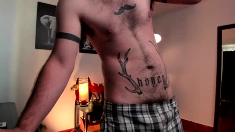 Snapshot of adrianwilliams_ chatting on 01/20/25, 02:57 Adrian Williams online show from 01/20/25, 02:57