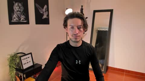 Snapshot of adrianwilliams_ chatting on 02/05/25, 08:14 Adrian Williams online show from 02/05/25, 08:14