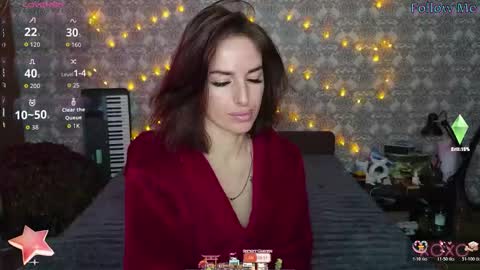 Adriana online show from 11/17/25, 08:42