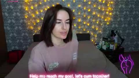 Adriana online show from 12/05/25, 06:22