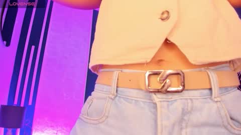 adriienne_ online show from 03/08/26, 06:44