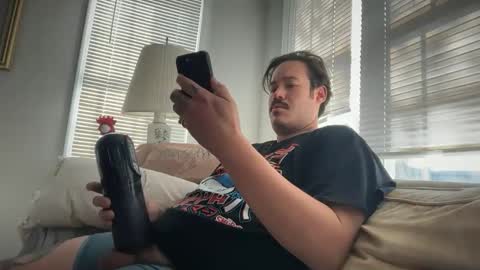 adriiiiiiiiano online show from 12/19/25, 03:08