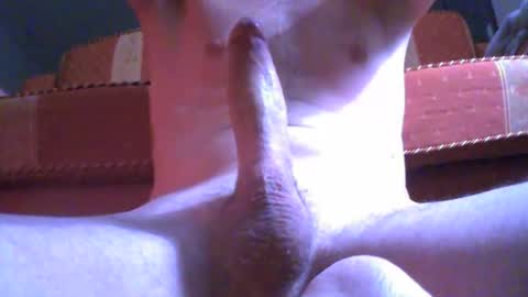 Snapshot of adryan_gym chatting on 12/19/25, 12:39 ADRY SKY online show from 12/19/25, 12:39