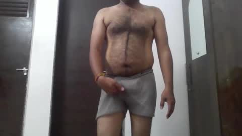 Snapshot of adudeandsexy chatting on 04/17/26, 02:53 adudeandsexy online show from 04/17/26, 02:53