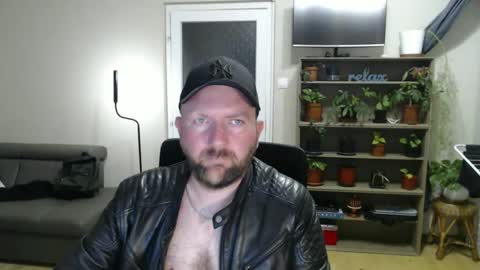 Felix84 online show from 04/17/26, 09:07