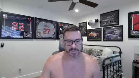 adventrs_fun online show from 05/11/26, 08:50